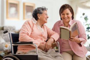 Qualities to Look for in a Reliable Home Caregiver